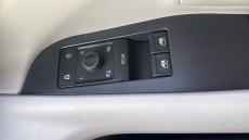 Ford Explorer 250kW Premium 79kWh AWD 5dr Auto Electric Estate